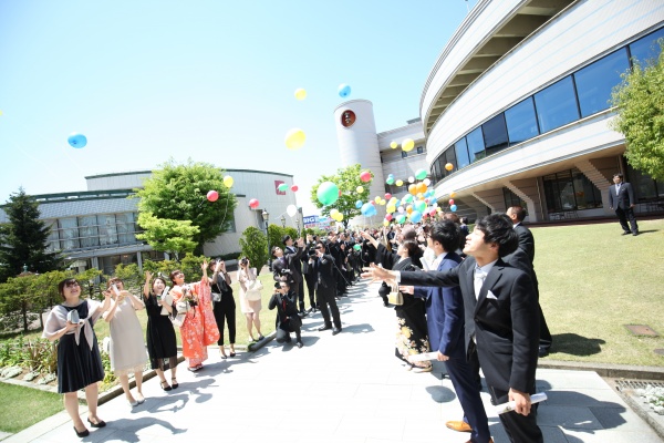 【幸せがお空まで届きますように♡】バルーンリリースのおすすめポイント教えます！