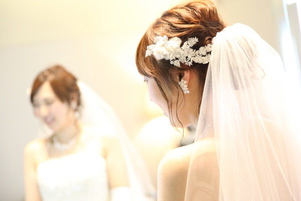 ヘアチェンジはどのタイミングでする 花嫁ヘアアレンジを学ぼう スタッフブログ 新潟県長岡市の結婚式場長岡ベルナール 公式 新潟の結婚式 結婚式場