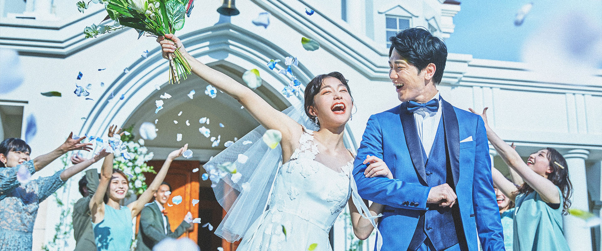 結婚式場のフェア予約は会場公式HPからが一番お得！